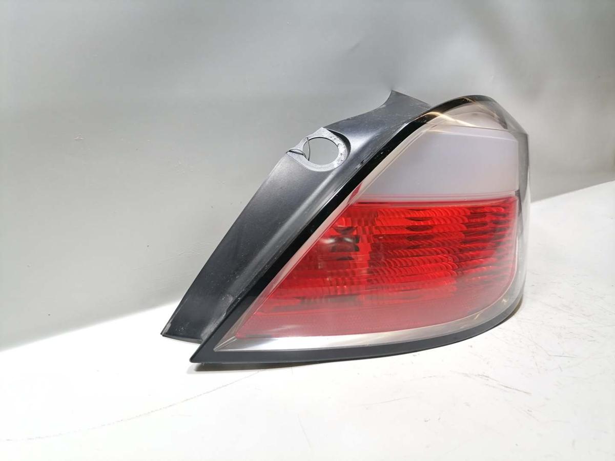 Opel Astra H original Rücklicht Rückleuchte Schlussleuchte rechts Fließheck Bj.2005